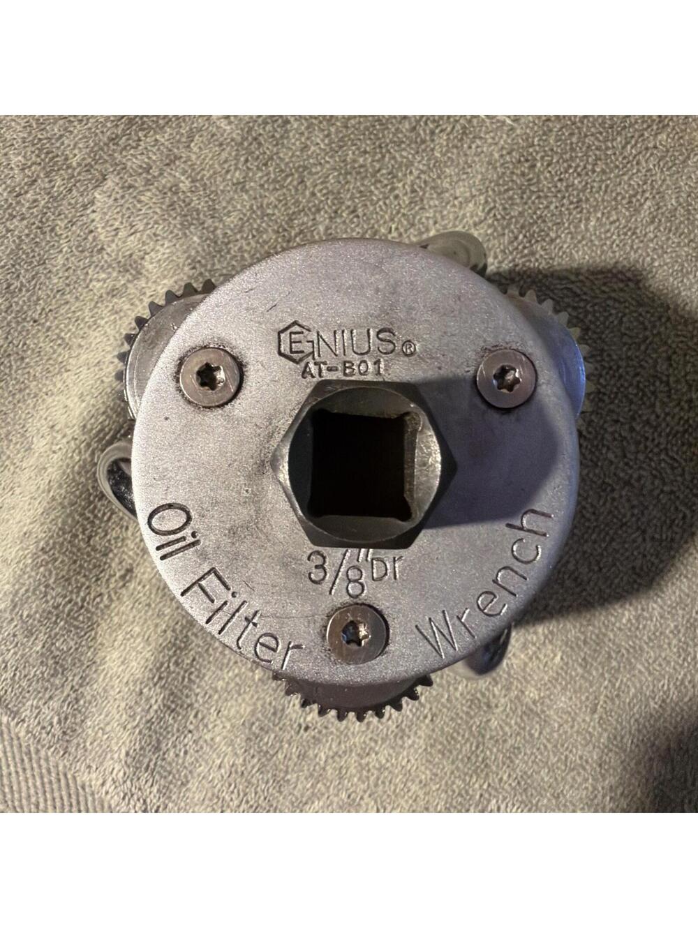 Genius AT-B01 Tools 3/8” Drive Three Legged Adjustable Oil Filter Wrench Vtg